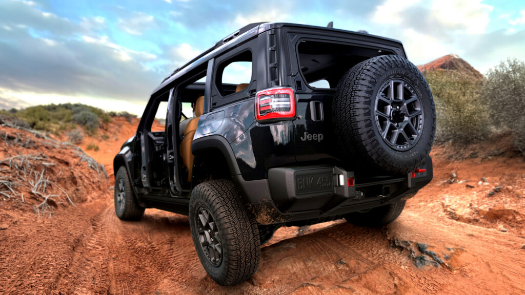  8 Out Of 10 Americans Would Rather Take A Gas SUV Off-Road Than An EV