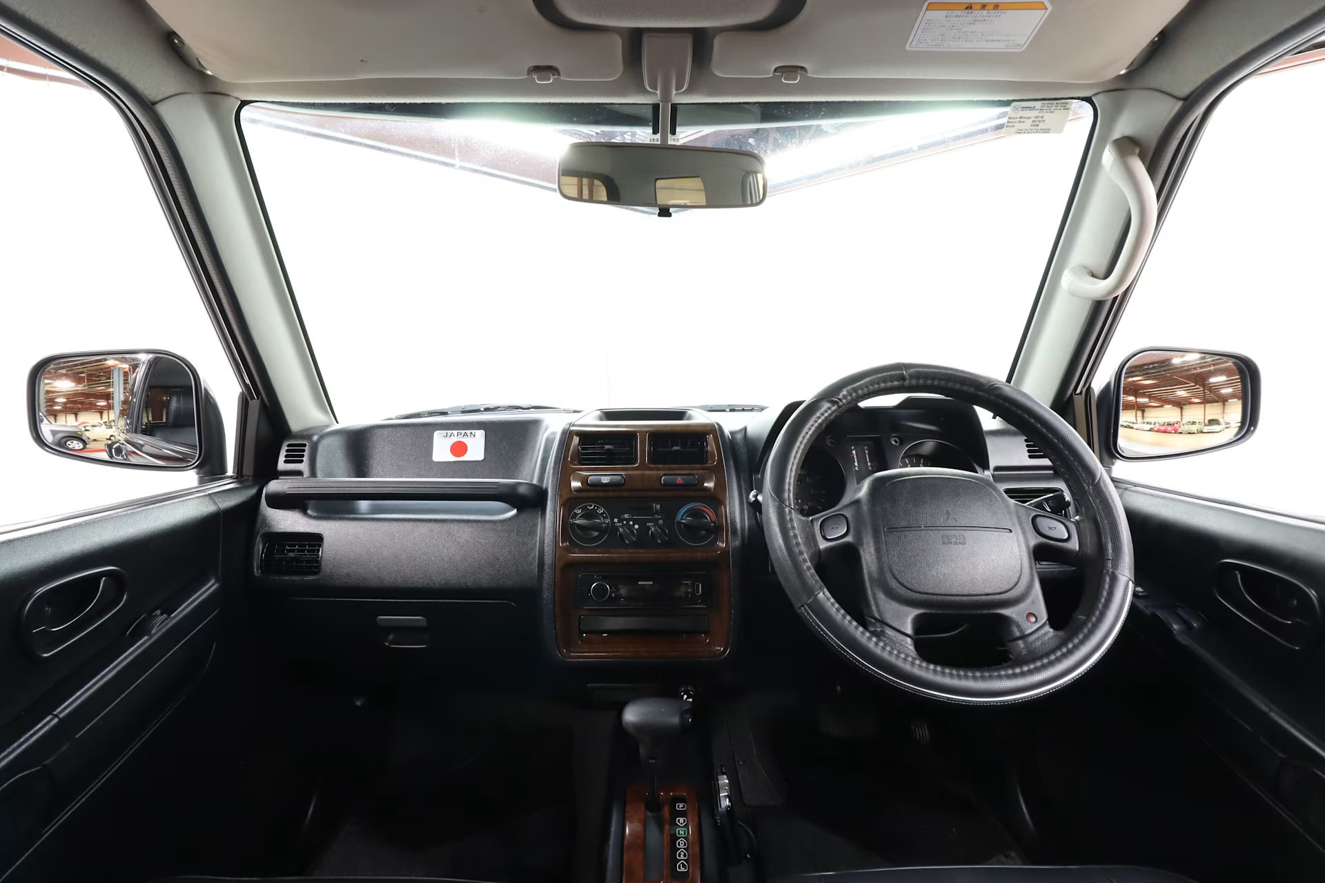 Mitsubishi Pajero Jr Flying Pug - 18_result