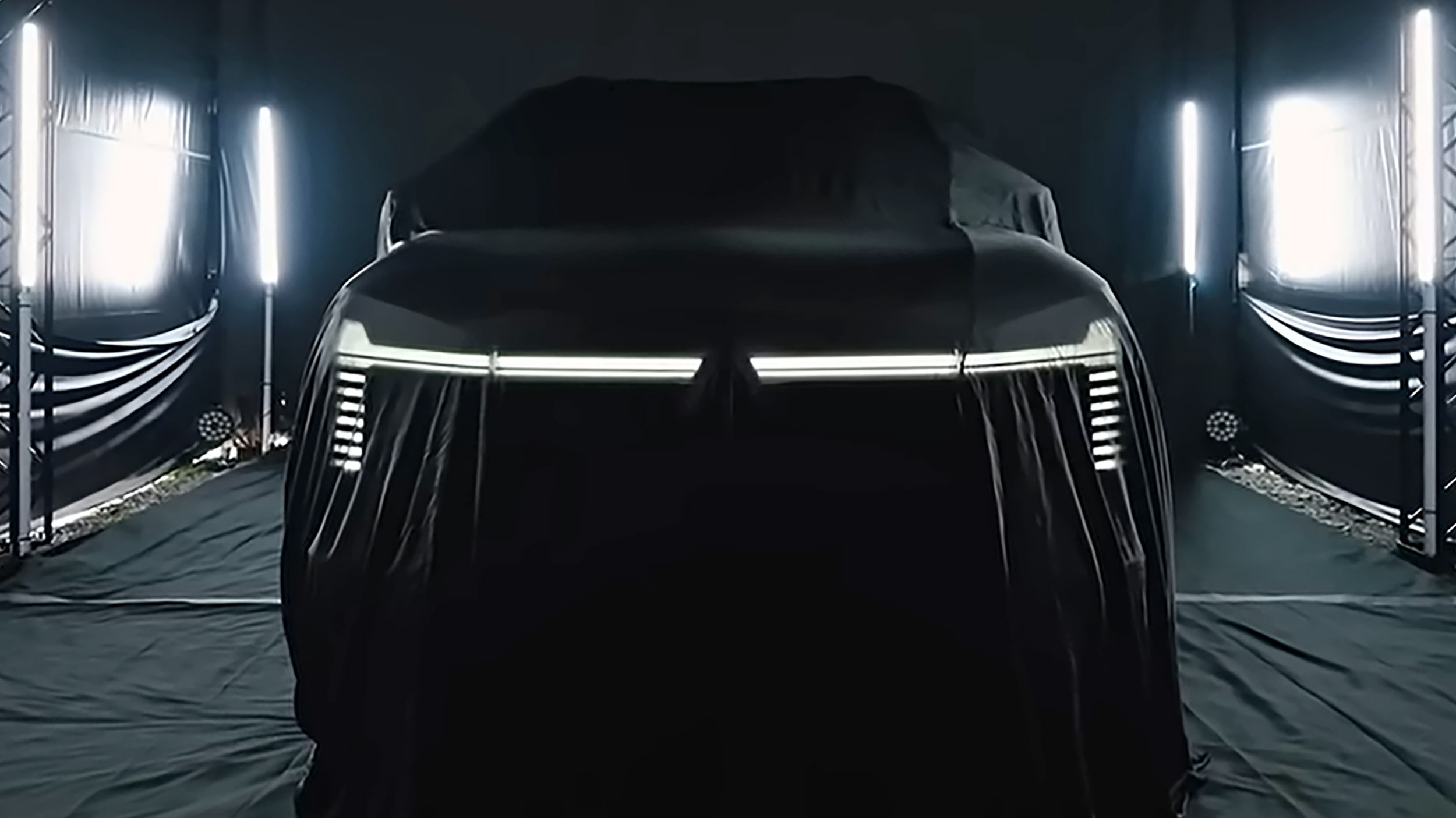 三菱為車主揭開全新 2027 Pajero 神秘面紗，預計秋季登場