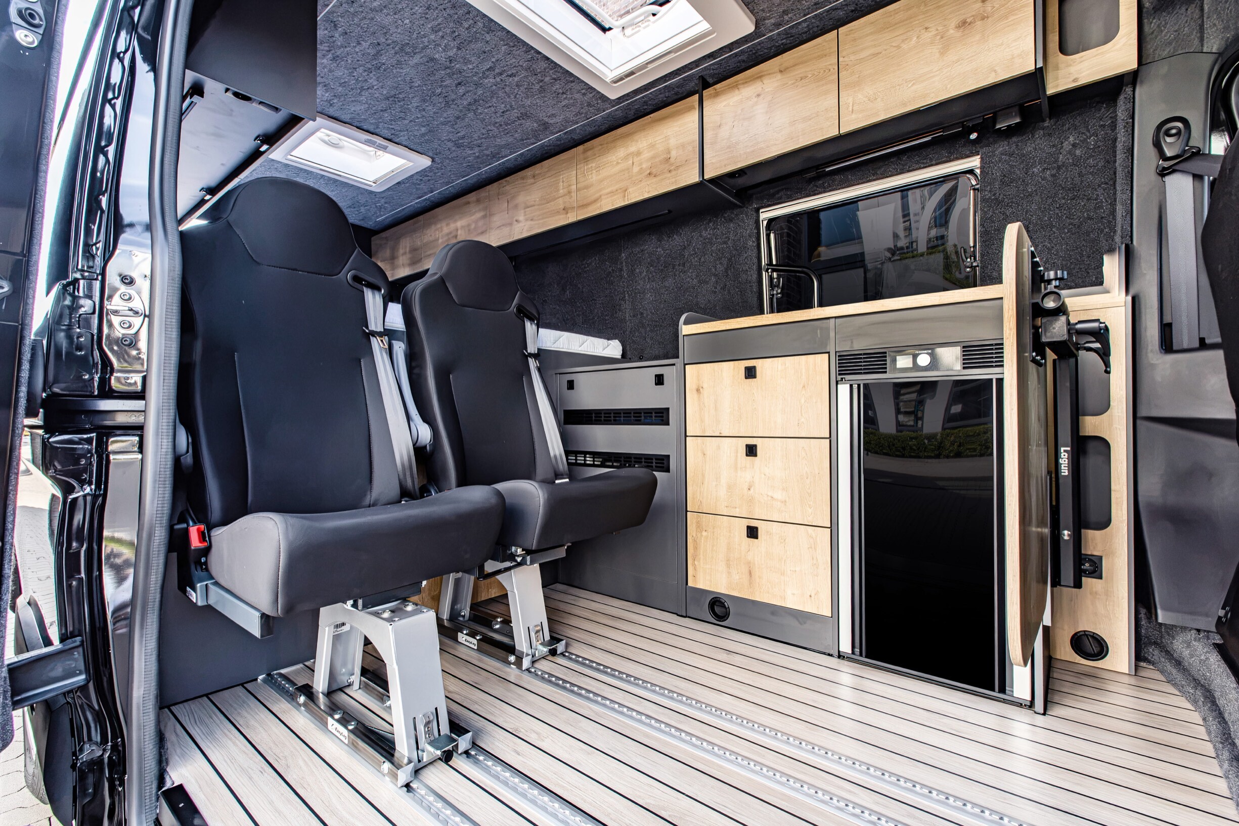 Interstar-e Relax fixed bed Nissan Interstar-e Relax fixed bed
