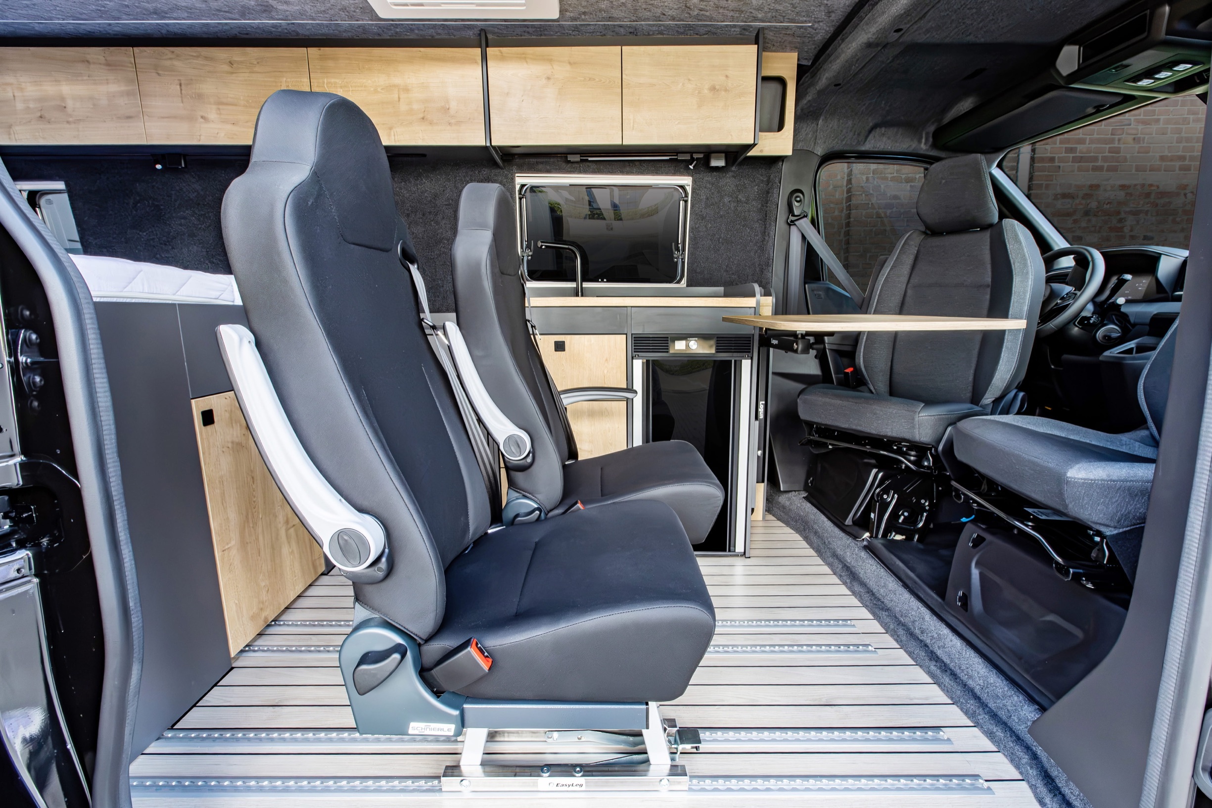 Interstar-e Relax bedroom Nissan Interstar-e Relax bedroom space