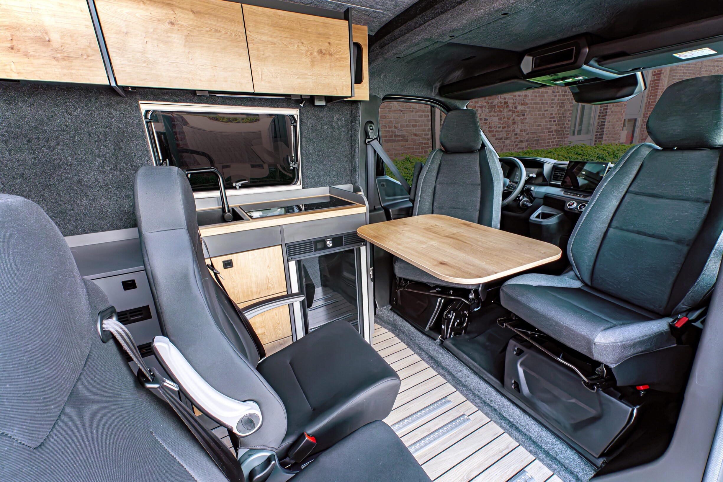 Interstar-e Relax seating Nissan Interstar-e Relax camper seating