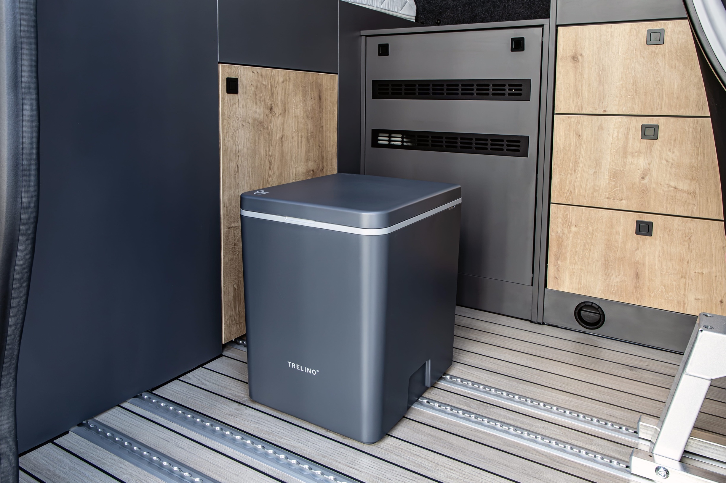 Interstar-e Relax sink Nissan Interstar-e Relax sink area