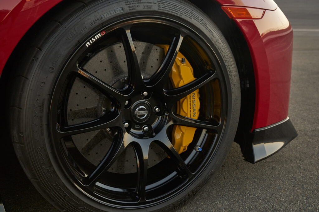 Nissan’s Brake Caliper Colors Aren’t For Decoration, They’re Ranking Your Car