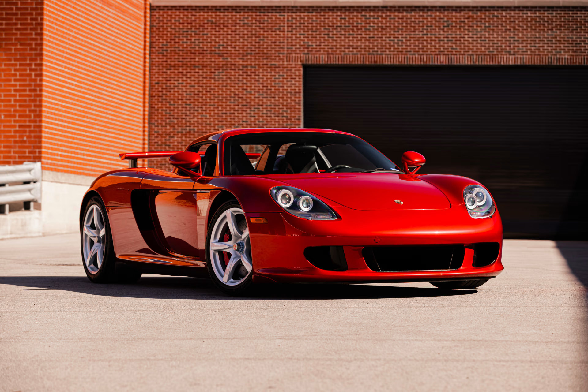 Porsche Carrera GT Ferrari Red - 21_result