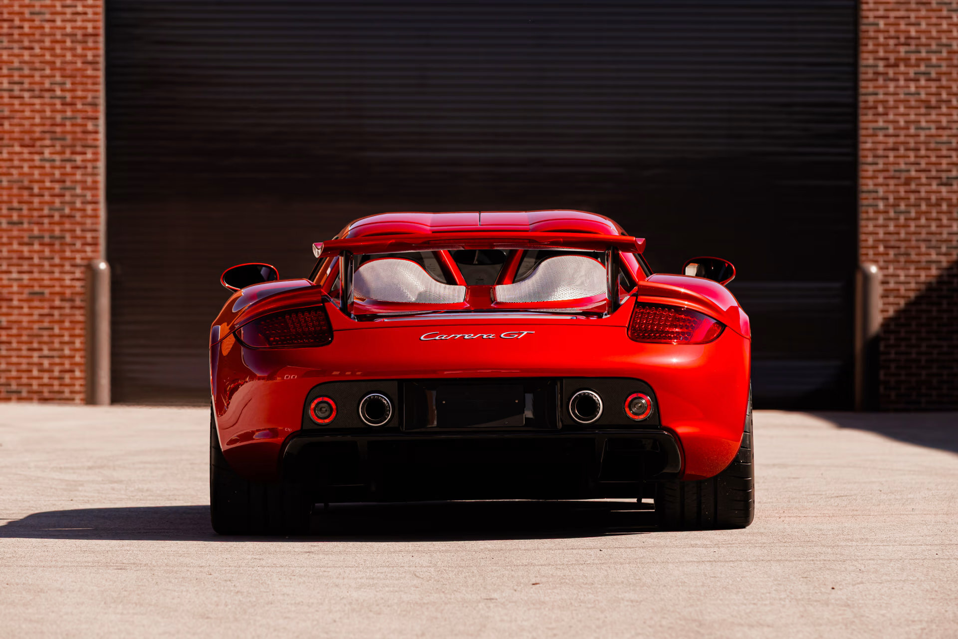 Porsche Carrera GT Ferrari Red - 5_result
