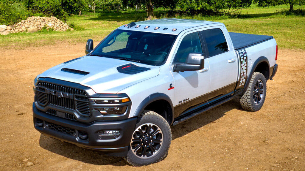  Ram’s 2500 Just Out Muscled The Silverado HD And Ford Super Duty