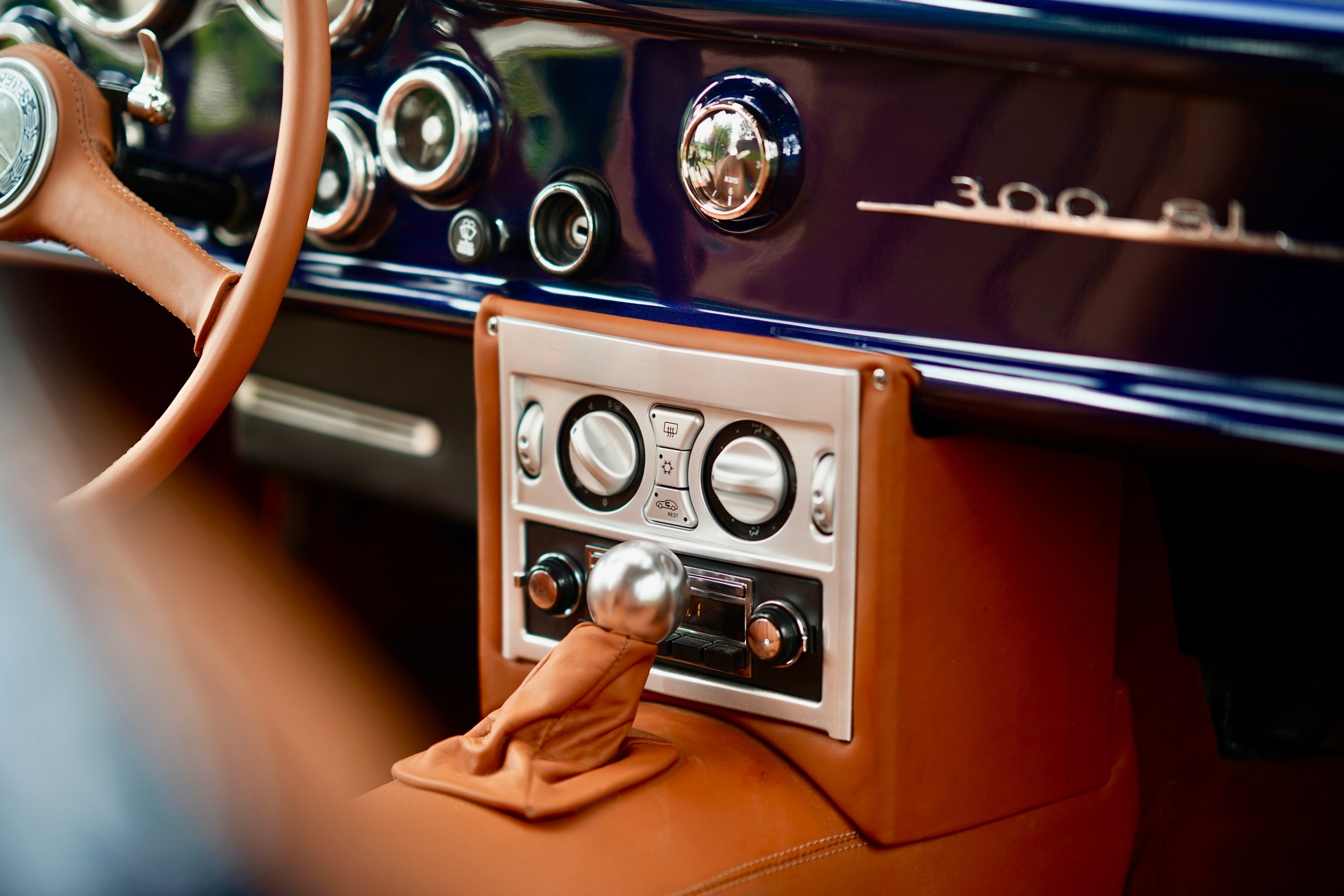 Signature Autosports Mercedes SL 300 Replica 730 54