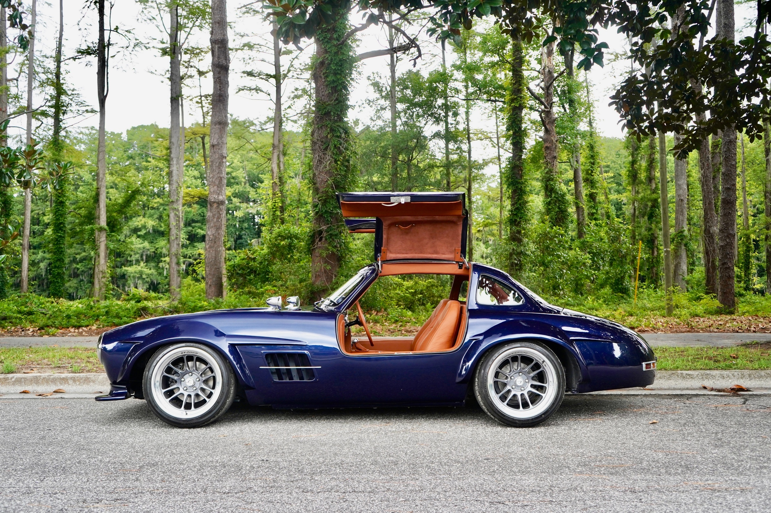 Signature Autosports Mercedes SL 300 Replica 730 84