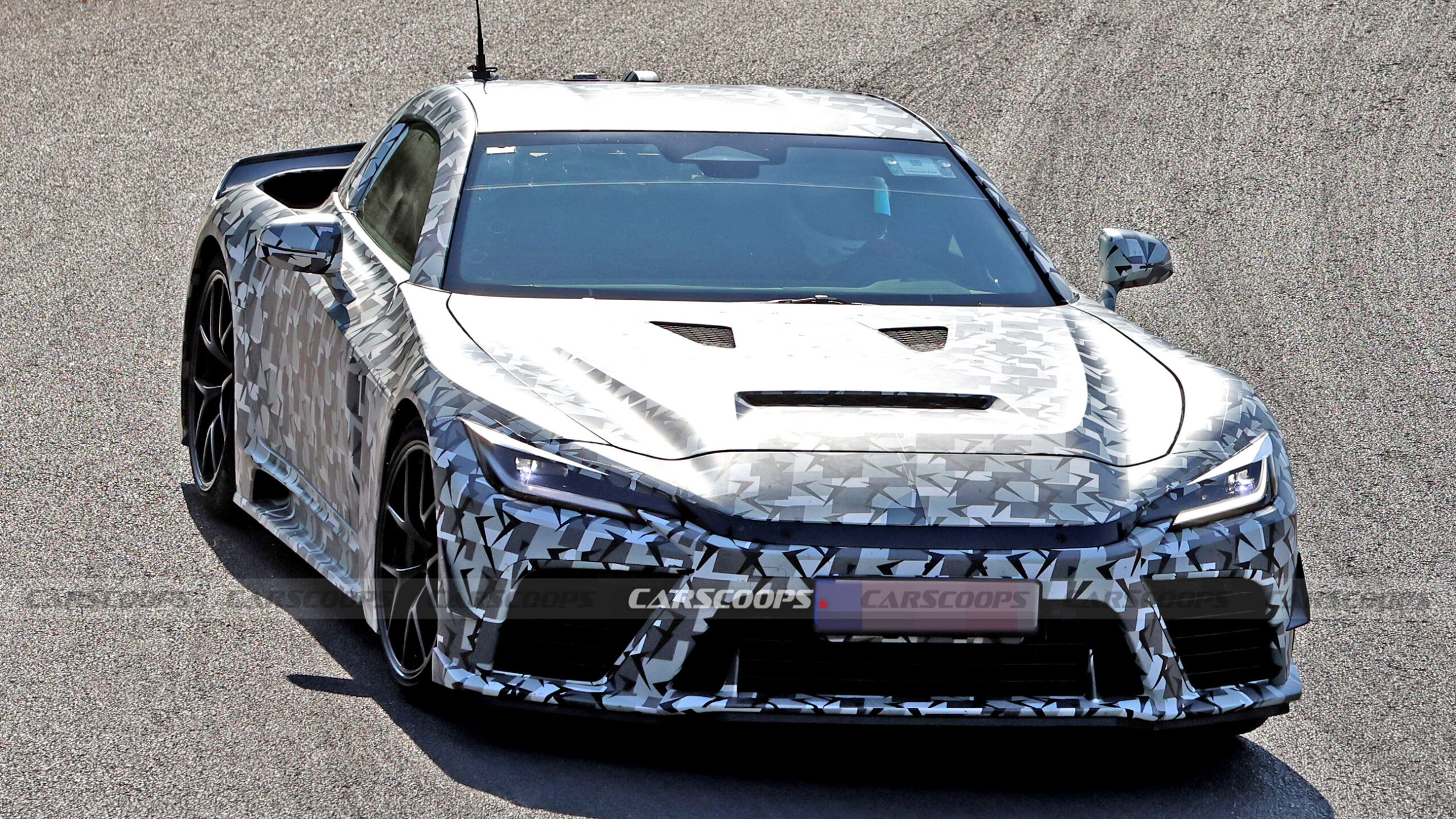 Toyota GR GT 性能更強的雙生車型現身測試，預計將有更激進的賽道版本