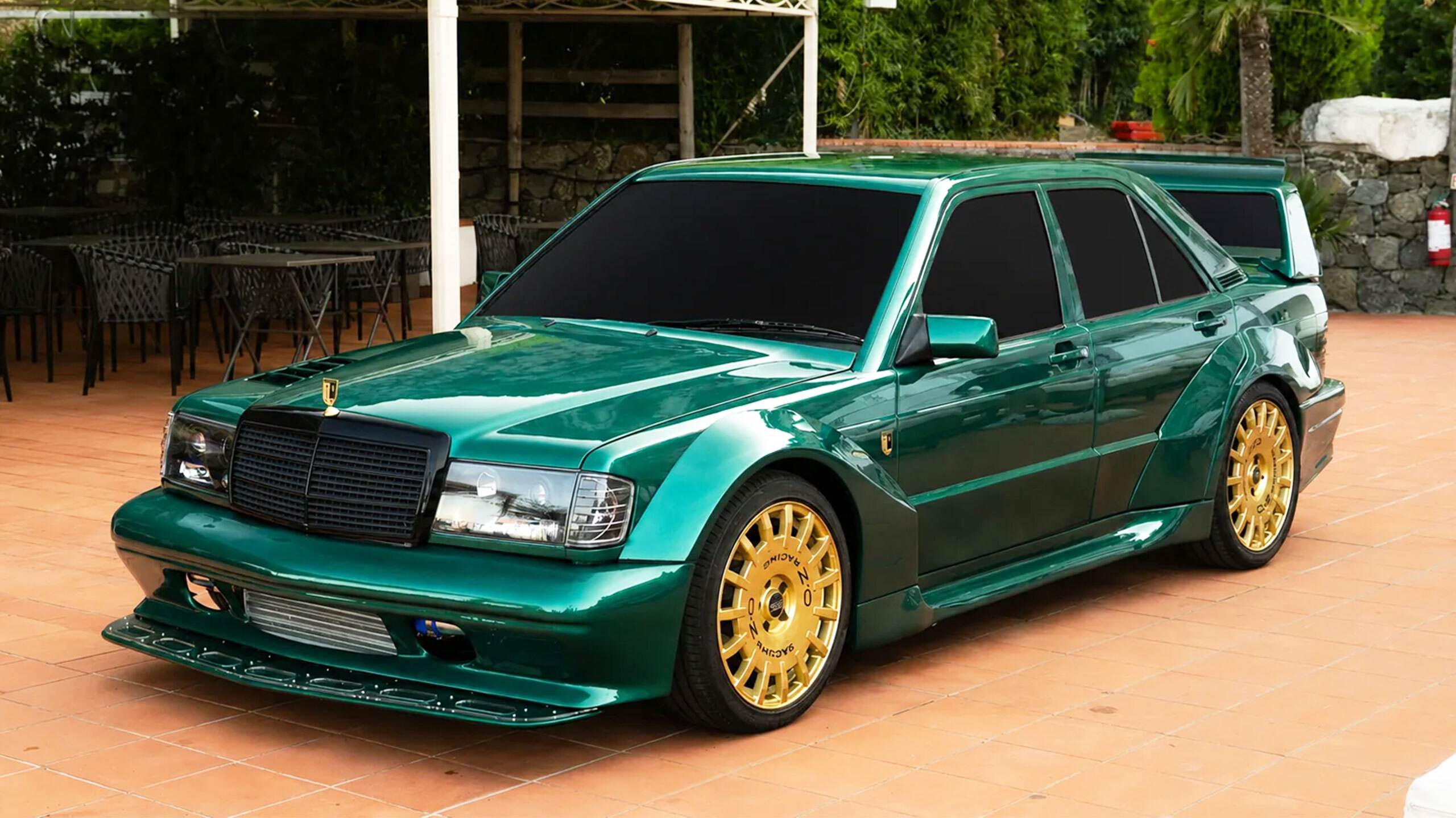 Vespera-Mercedes-EVO-II