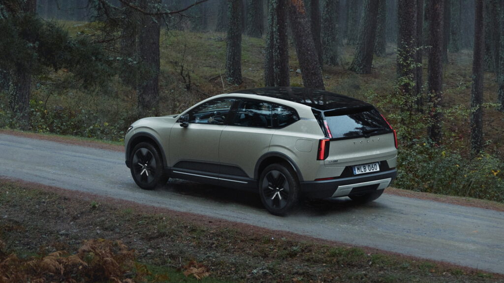 Volvo May Bring Sedans And Wagons Back To America