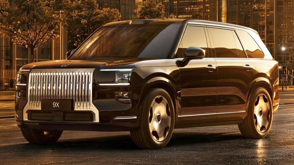  A Zeekr SUV Locked Down On Its Owner As Soon As It Left China
