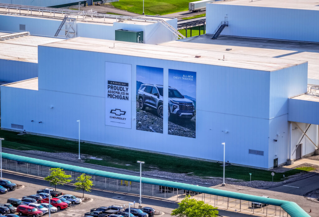  Washington Wants More American-Made Cars. Detroit Warns That&rsquo;ll Cost You More