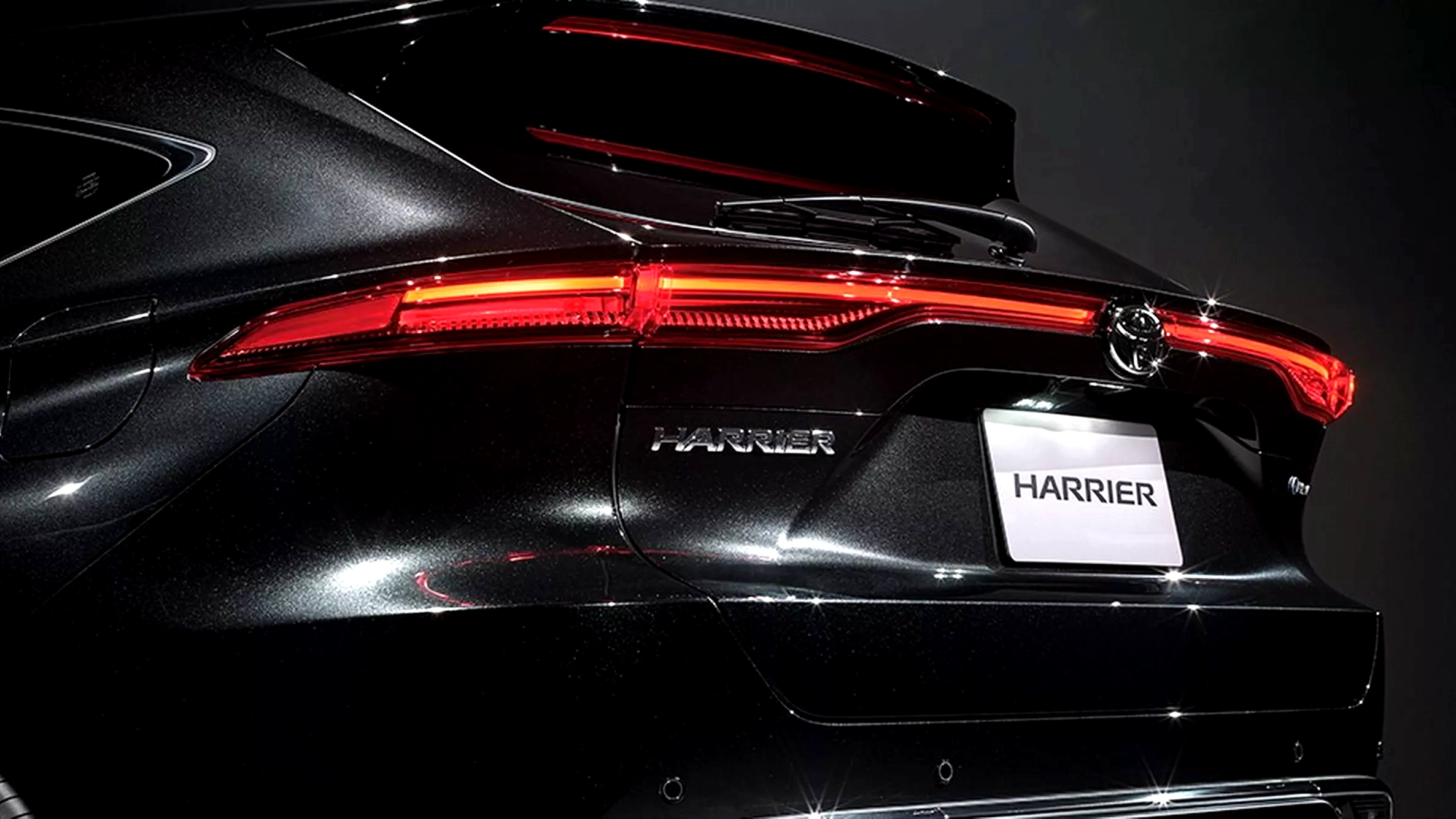 carscoops.com - Thanos Pappas - Toyota's Venza Never Really Died, It Just Moved To Japan And Still Gets Updates