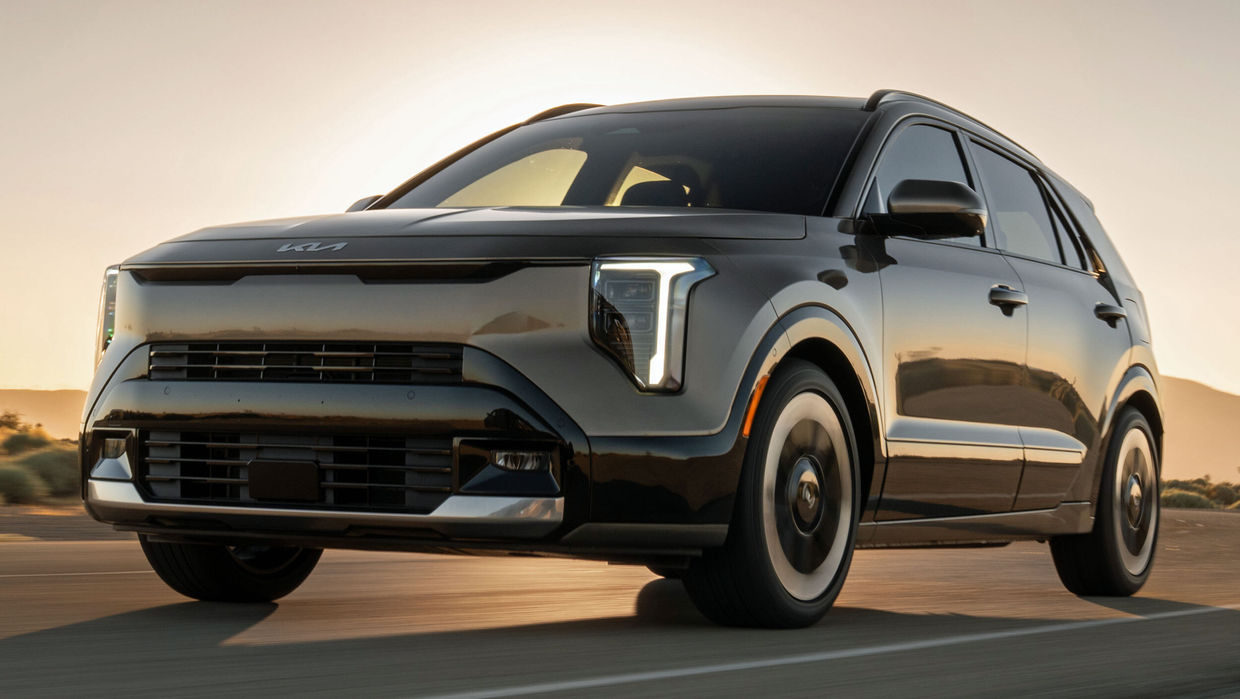 2027 Kia Niro 改款價格調漲，入門價近 3 萬美元