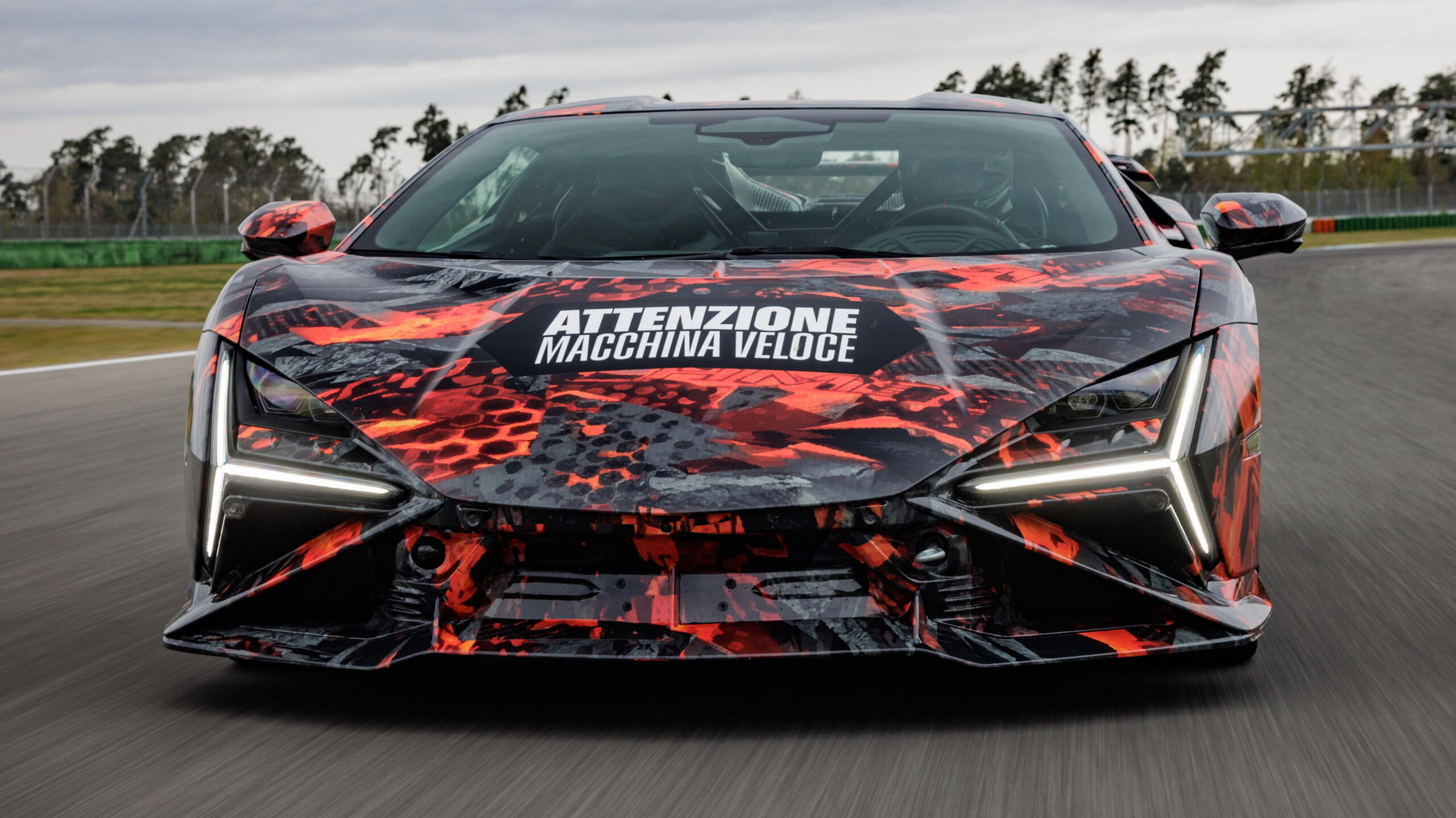 Lamborghini Revuelto SV 賽道實力驚人，比 SVJ 快 5.7 秒