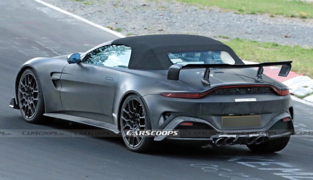  Aston Martin’s Vantage RS Roadster Is Chasing Porsche’s Most Controversial 911