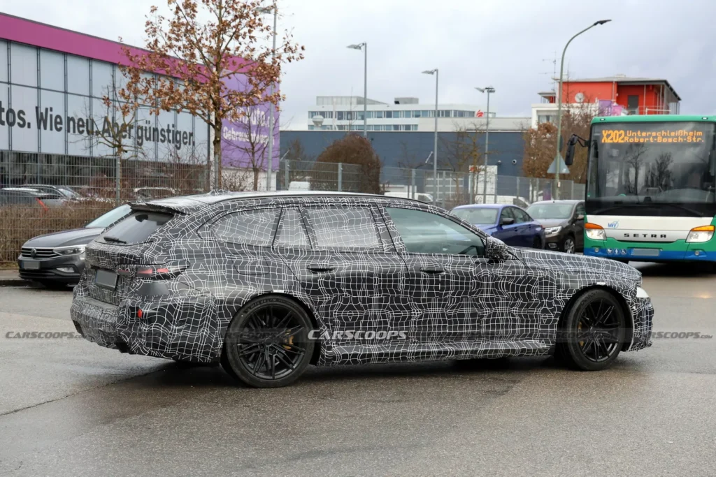  The M5 Is Way Too Heavy So BMW Made The Grilles Skinnier