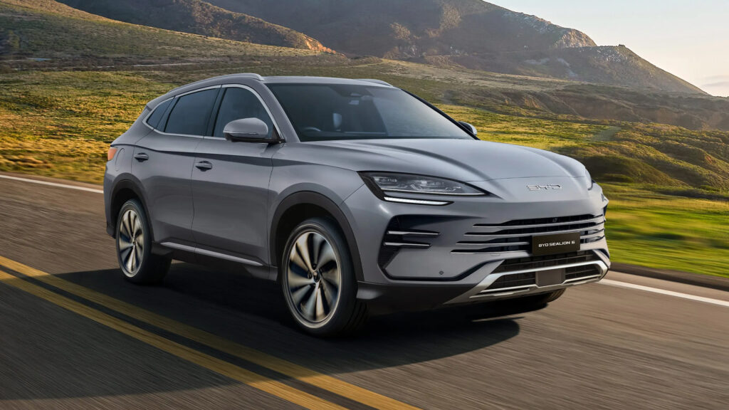  Chinese Cars Got Cheap, So Toyota&rsquo;s Are Getting More Expensive