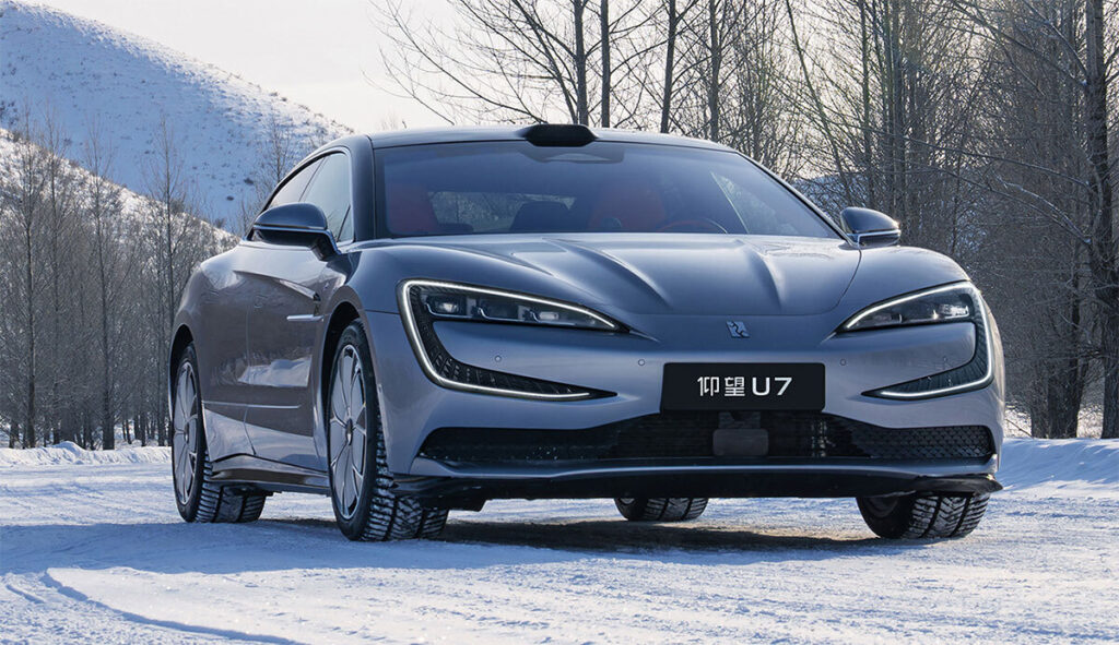  BYD Flash-Charged Its Luxury EV Over 350 Times In A Week Covering Nearly 19,000 Miles, Then Checked The Battery