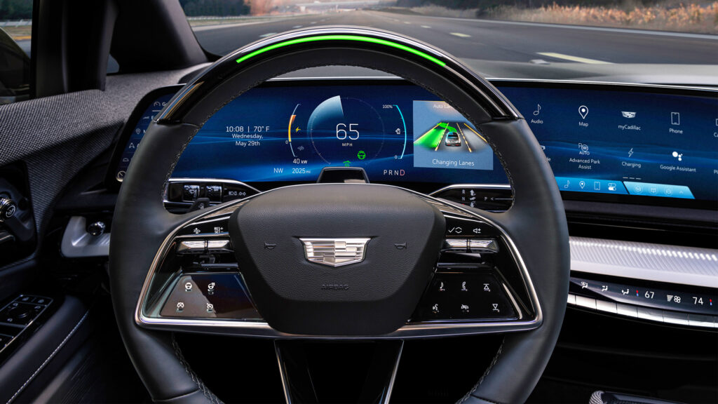  GM’s Big CarPlay And Android Auto Funeral Keeps Getting Postponed