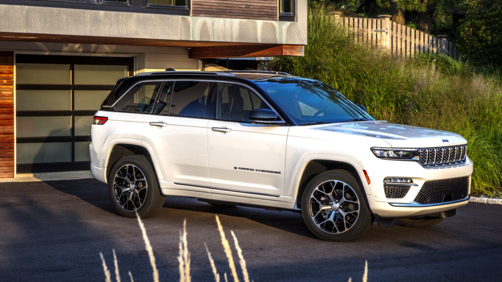  3.2 Million Cars In America Are Under Orders To Park Outside Before They Catch Fire
