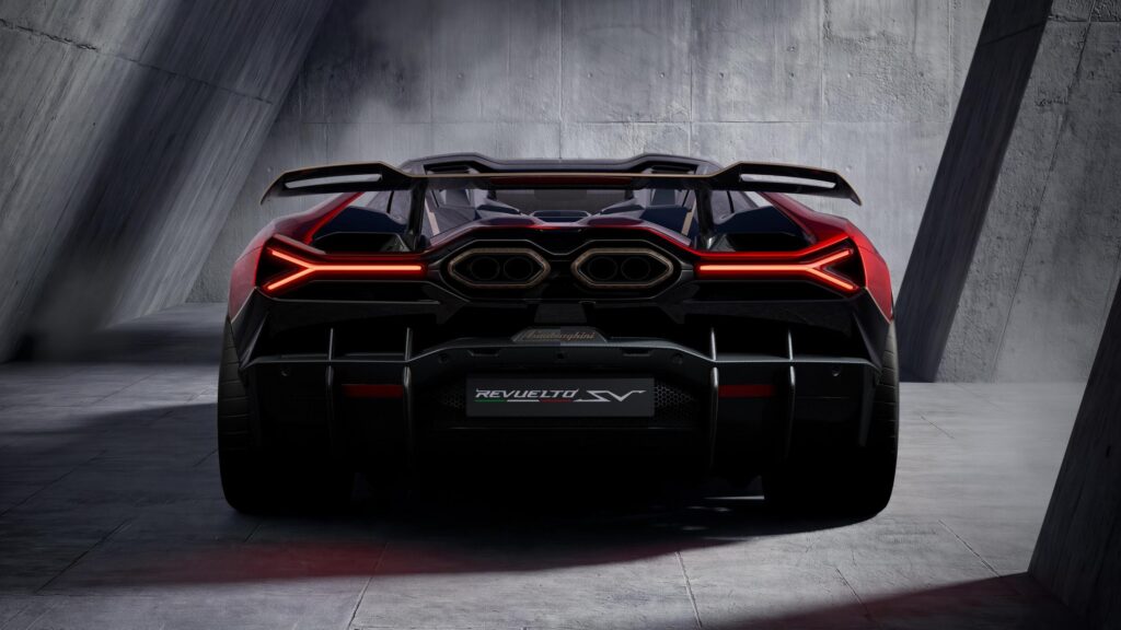  Lamborghini Boss Says China&rsquo;s Electric Supercars Are No Match For The Raging Bulls&rsquo; Emotions