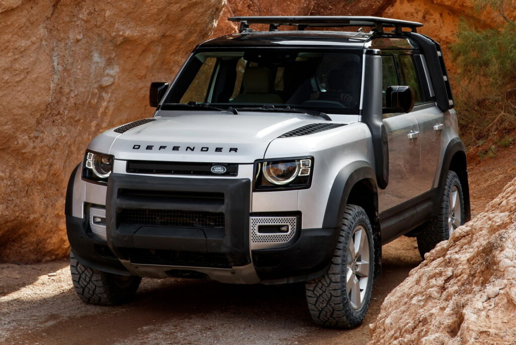  A Cheaper US Defender Could Ride On Jeep Bones