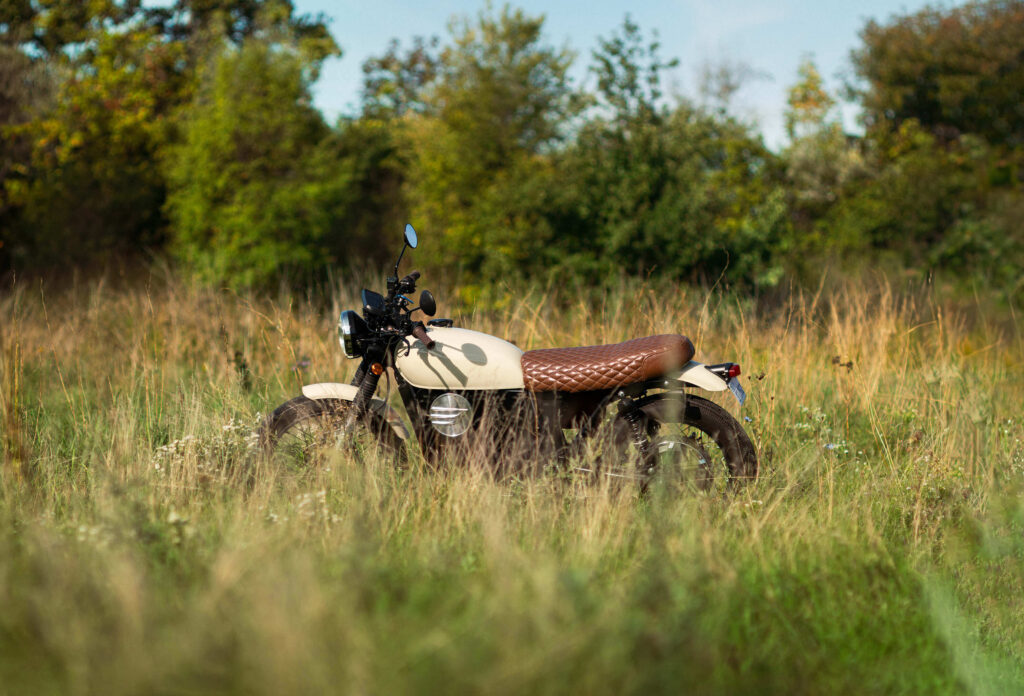  Grandpa&rsquo;s Blown 1974 Honda CB500 Came Back As A Sneaky Electric Bike
