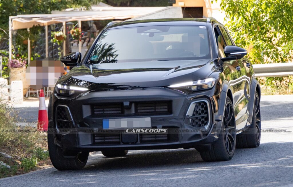  Porsche&rsquo;s Next Gas Macan Is Shedding Its Audi Skin