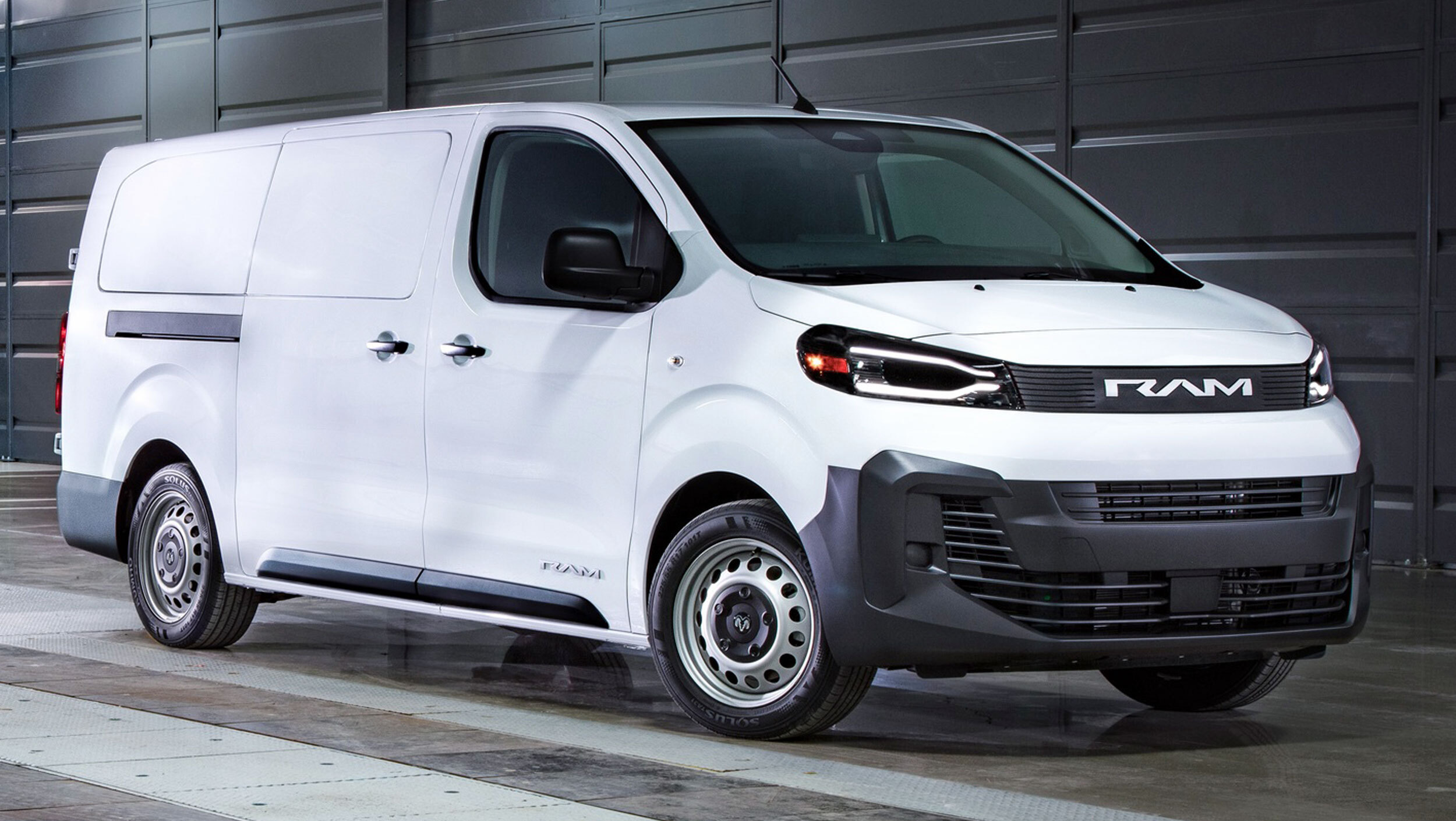 Ram 2027 ProMaster City 價格出爐，比對手便宜數千美元