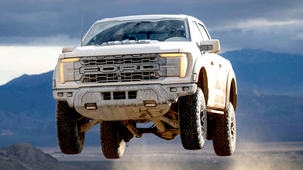  Ford’s $4,010 F-150 Raptor Discount Comes With A $4,120 Catch