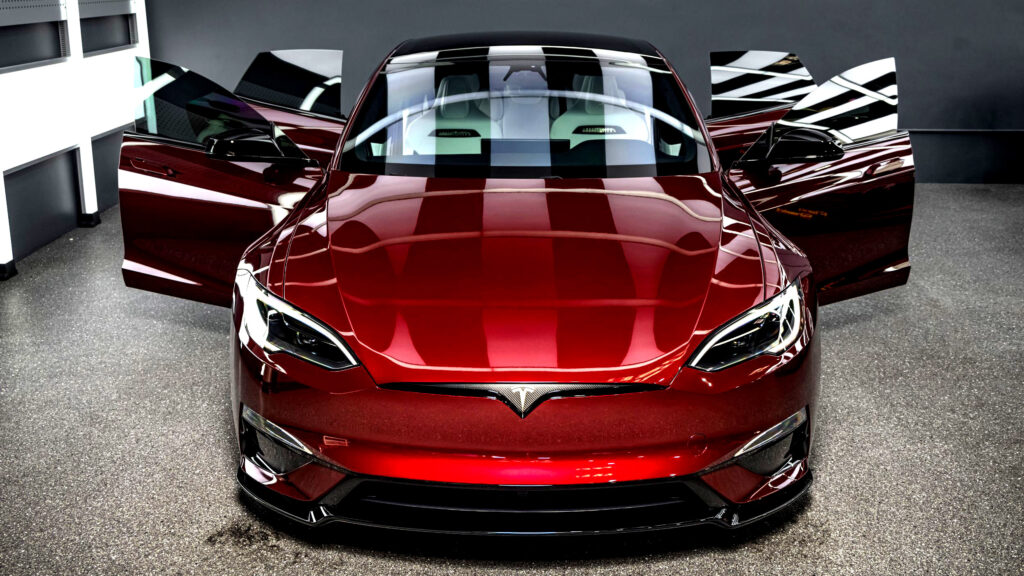  Tesla’s Design Boss Sent Model S Plaid Signature #001 Straight To Unplugged Performance, But Not For Tuning