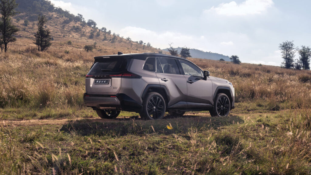  Chinese Cars Got Cheap, So Toyota&rsquo;s Are Getting More Expensive
