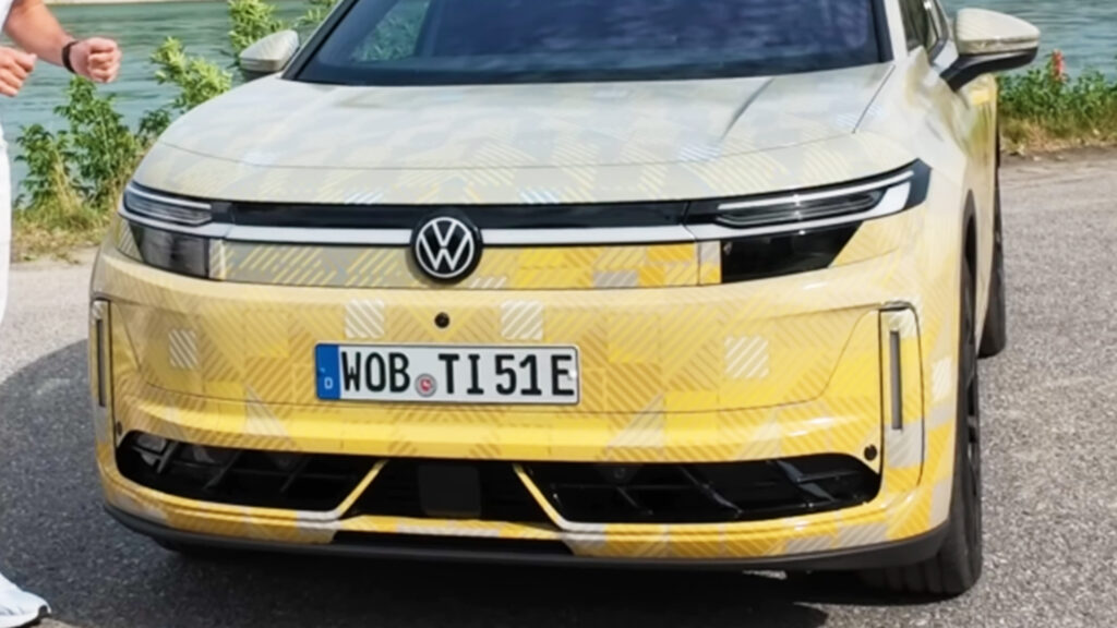  VW’s New ID. Tiguan Finally Stops Pretending It’s An ID.4