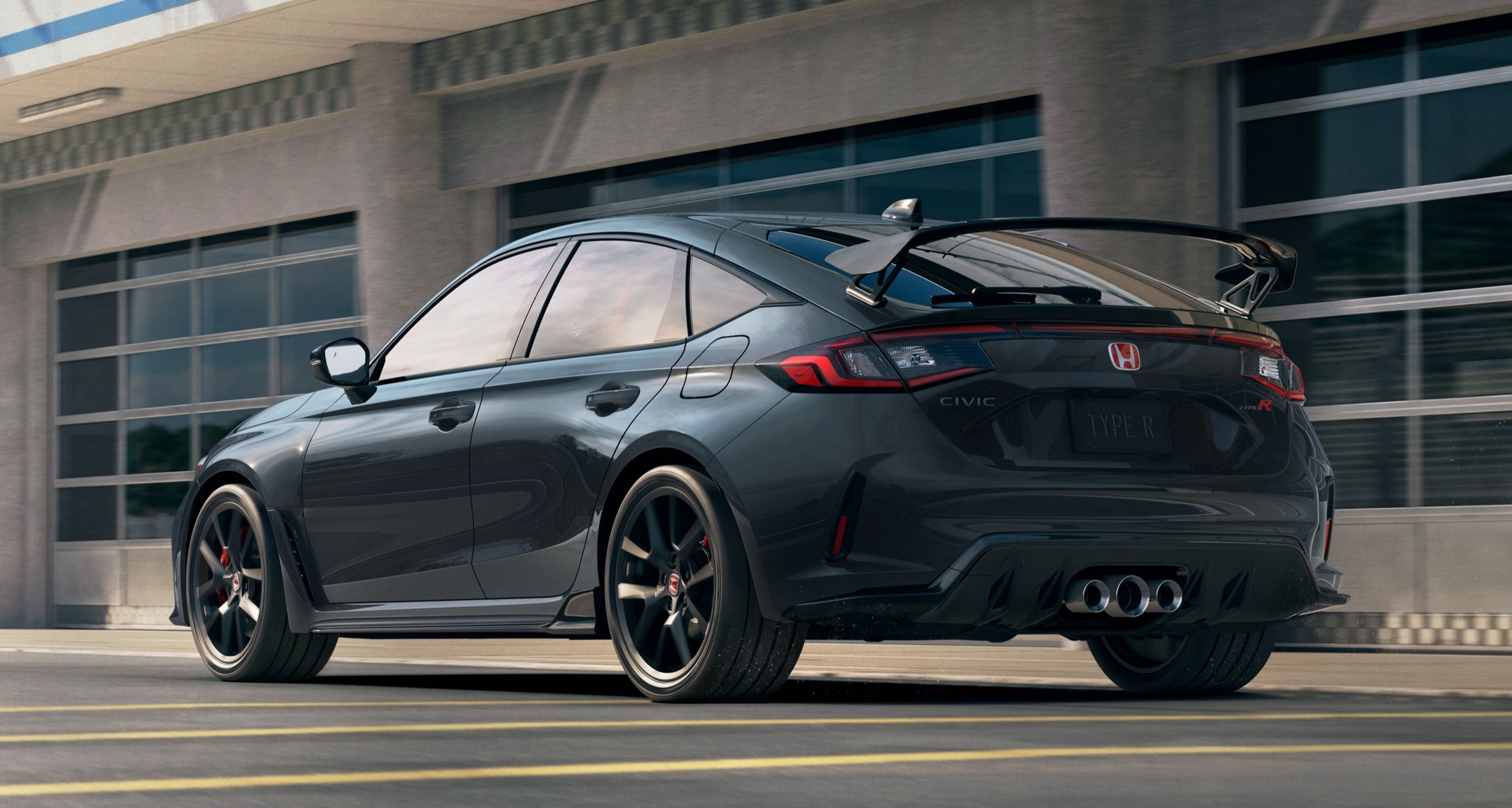 Honda Civic Type R 2027, вид сзади три четверти