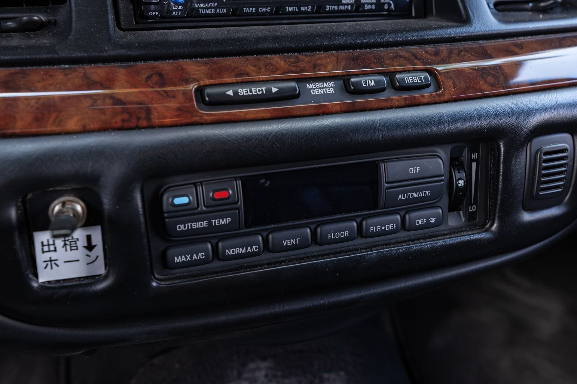 1997 Lincoln Town Car Hearse - 27_result22