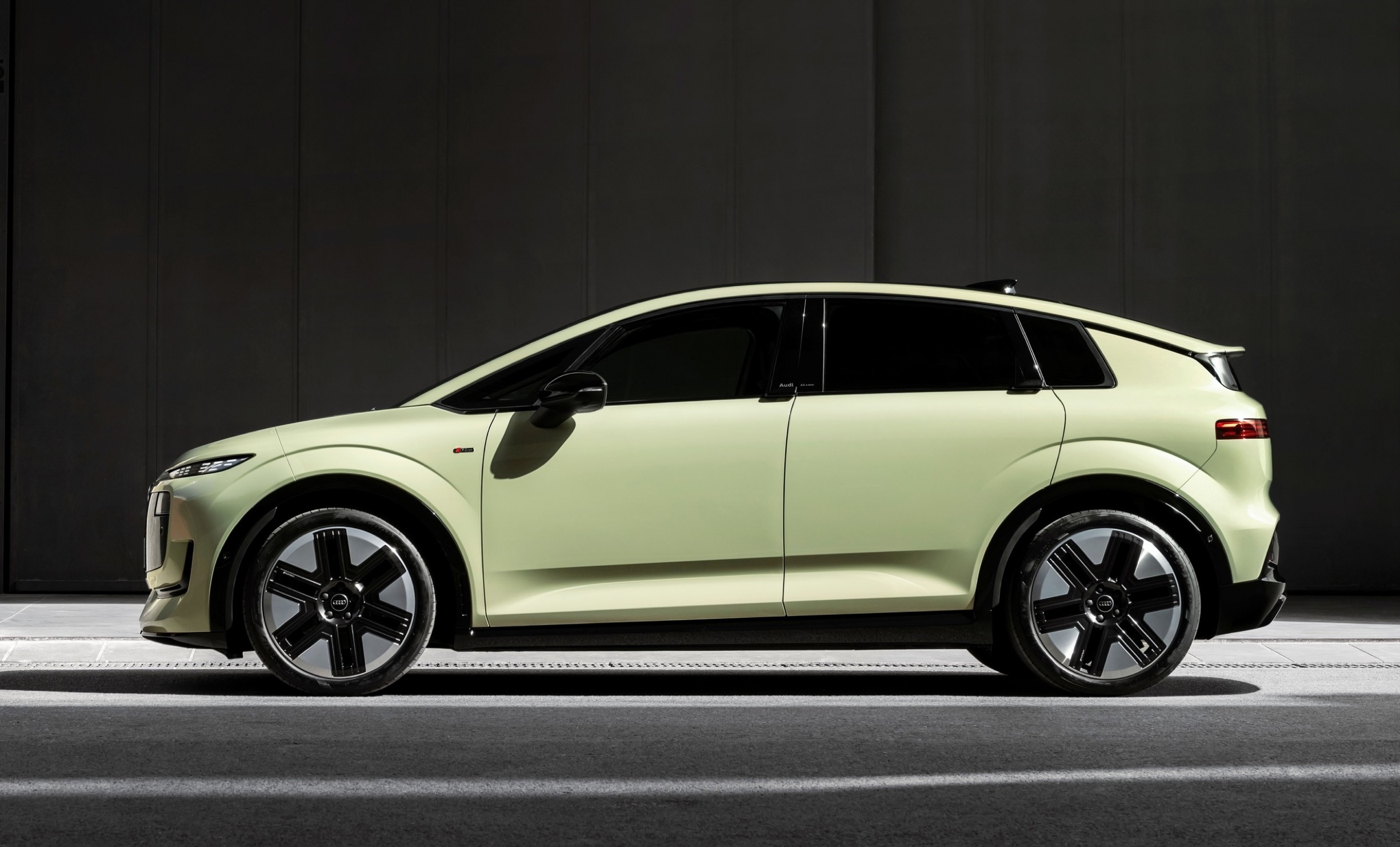Audi A2 Baru Menghidupkan Kembali Ide Brilian yang Terpikirkan 25 Tahun Terlalu Awal