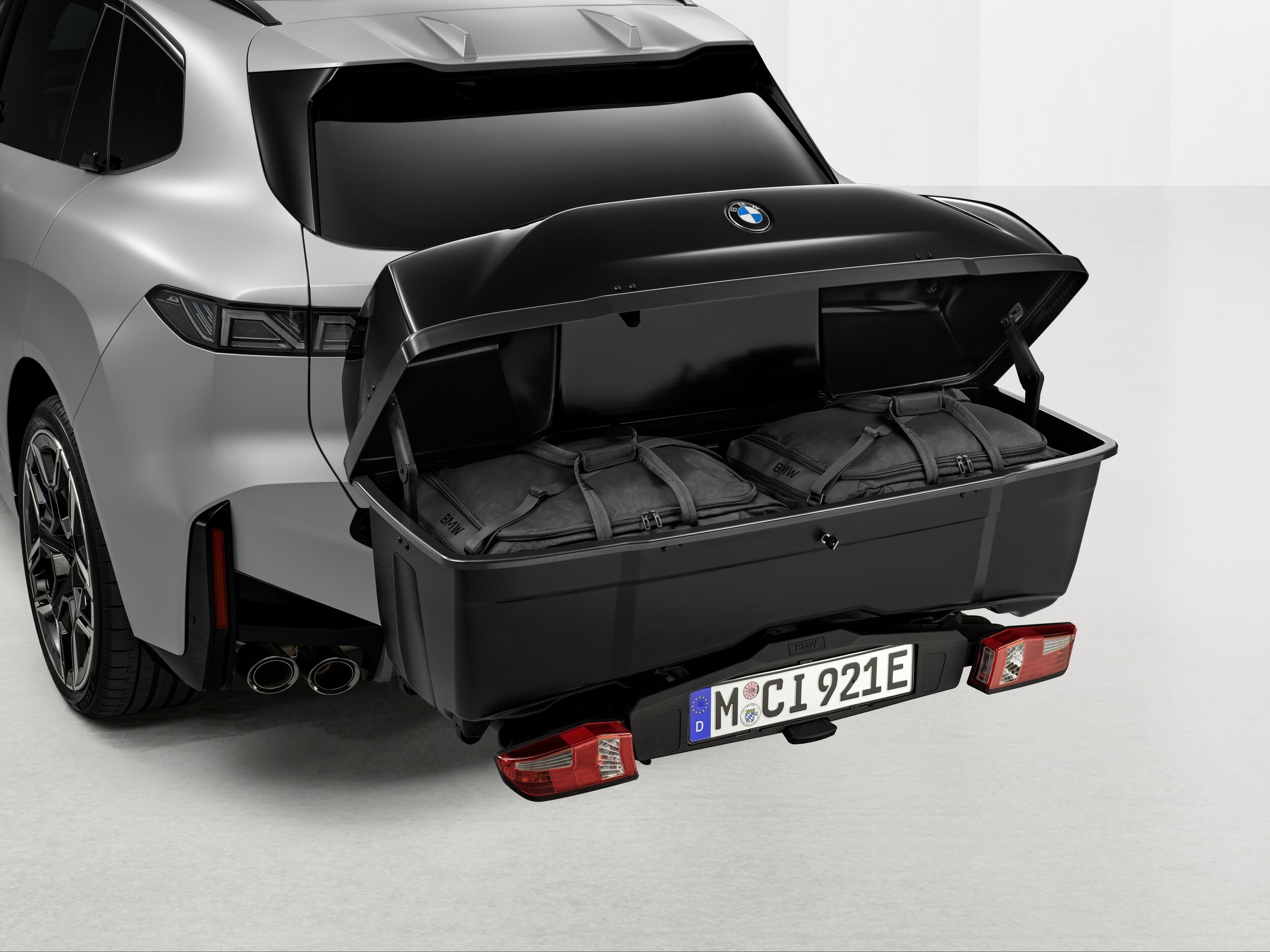 2027 BMW X5 Accessories 914 1