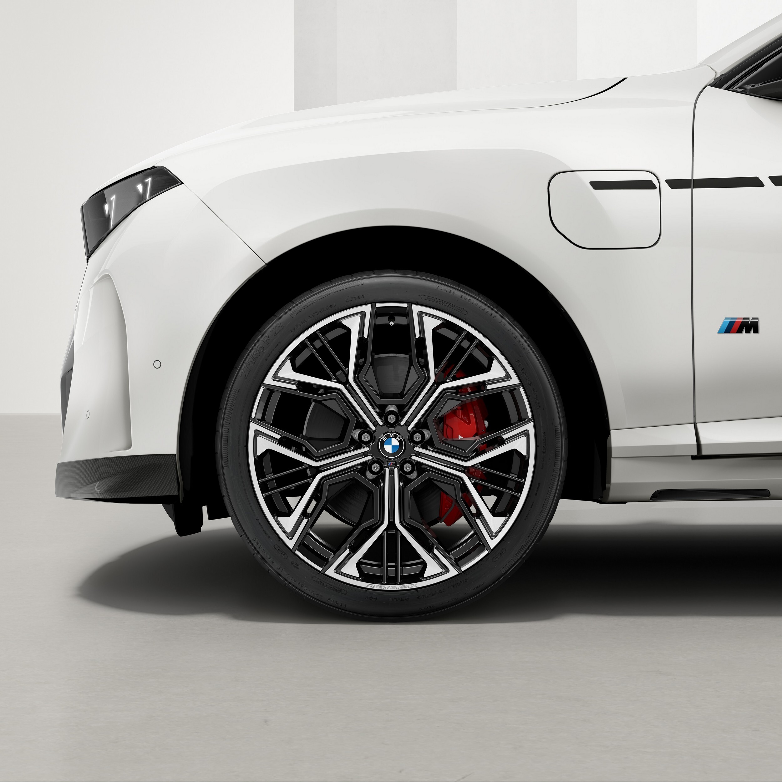 2027 BMW X5 Accessories 914 29