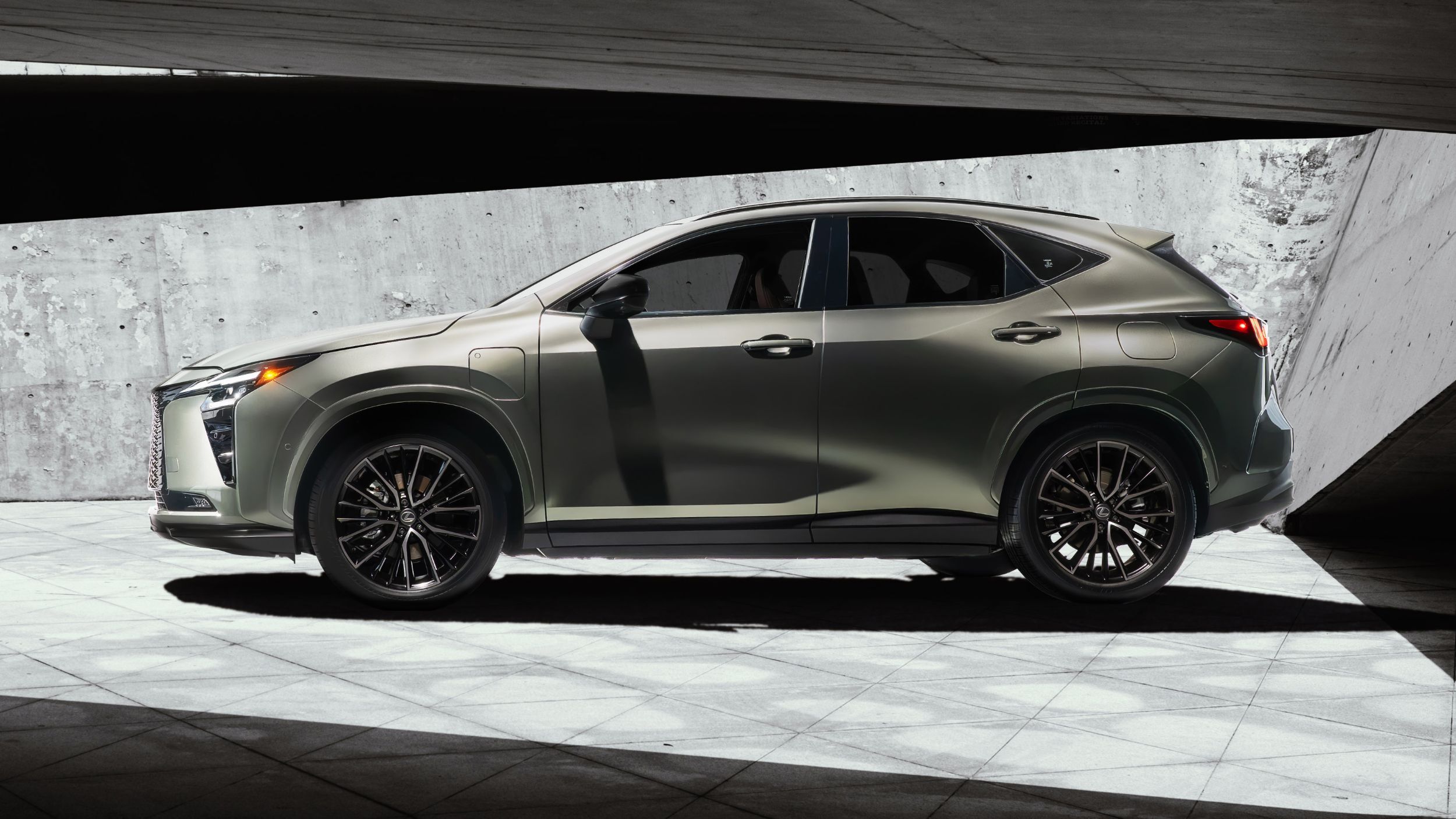 Lexus NX 2027 Hadir dengan Tampilan Baru dan Perubahan Besar di Balik Layar
