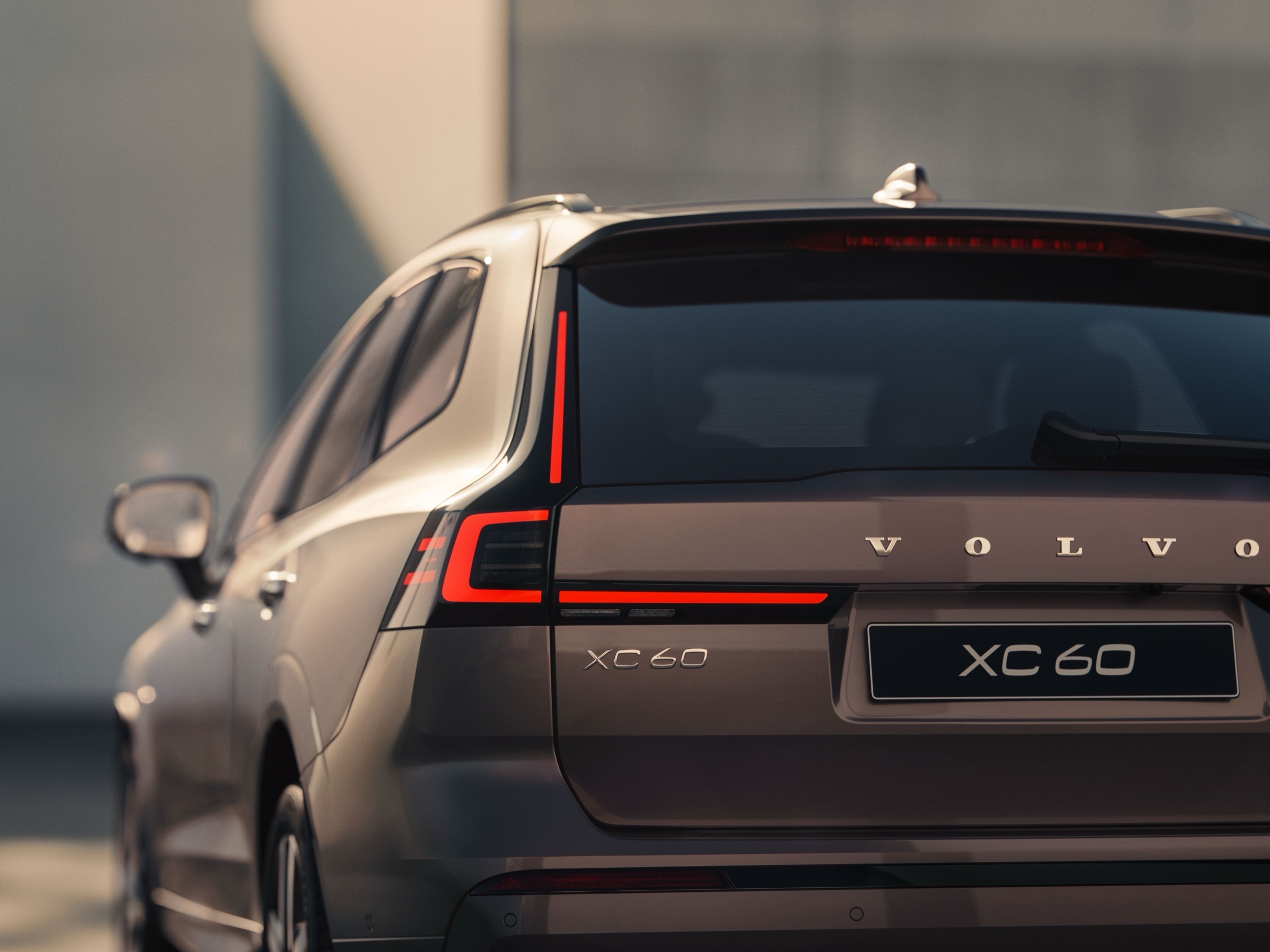 2027 Volvo XC90 PHEV 00008