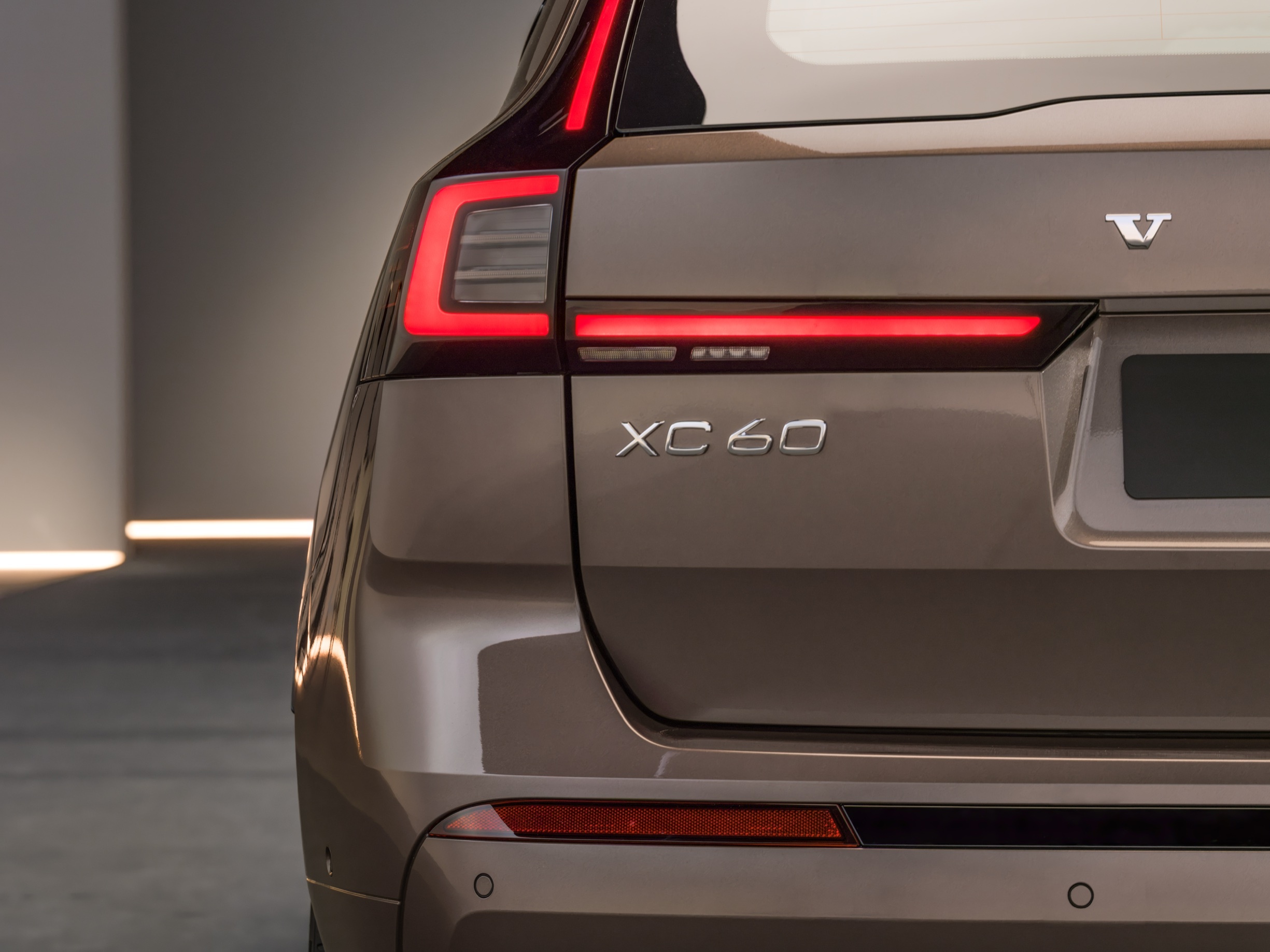 2027 Volvo XC90 PHEV 00030