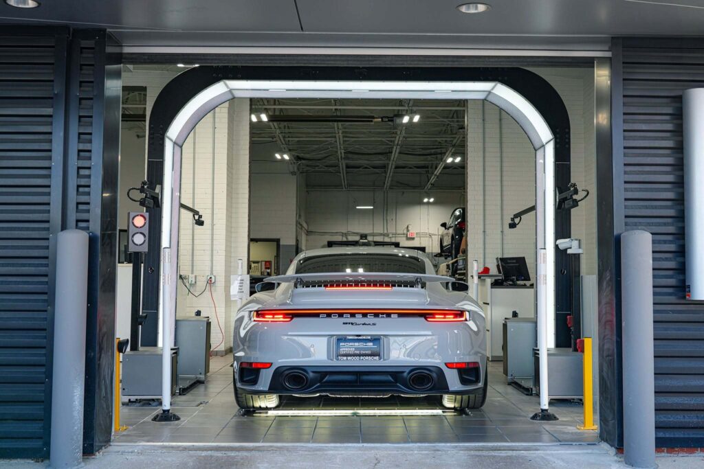  This Michigan Dealer Group Will Scan Your Car For Free With AI, But Hertz Customers May Have Questions