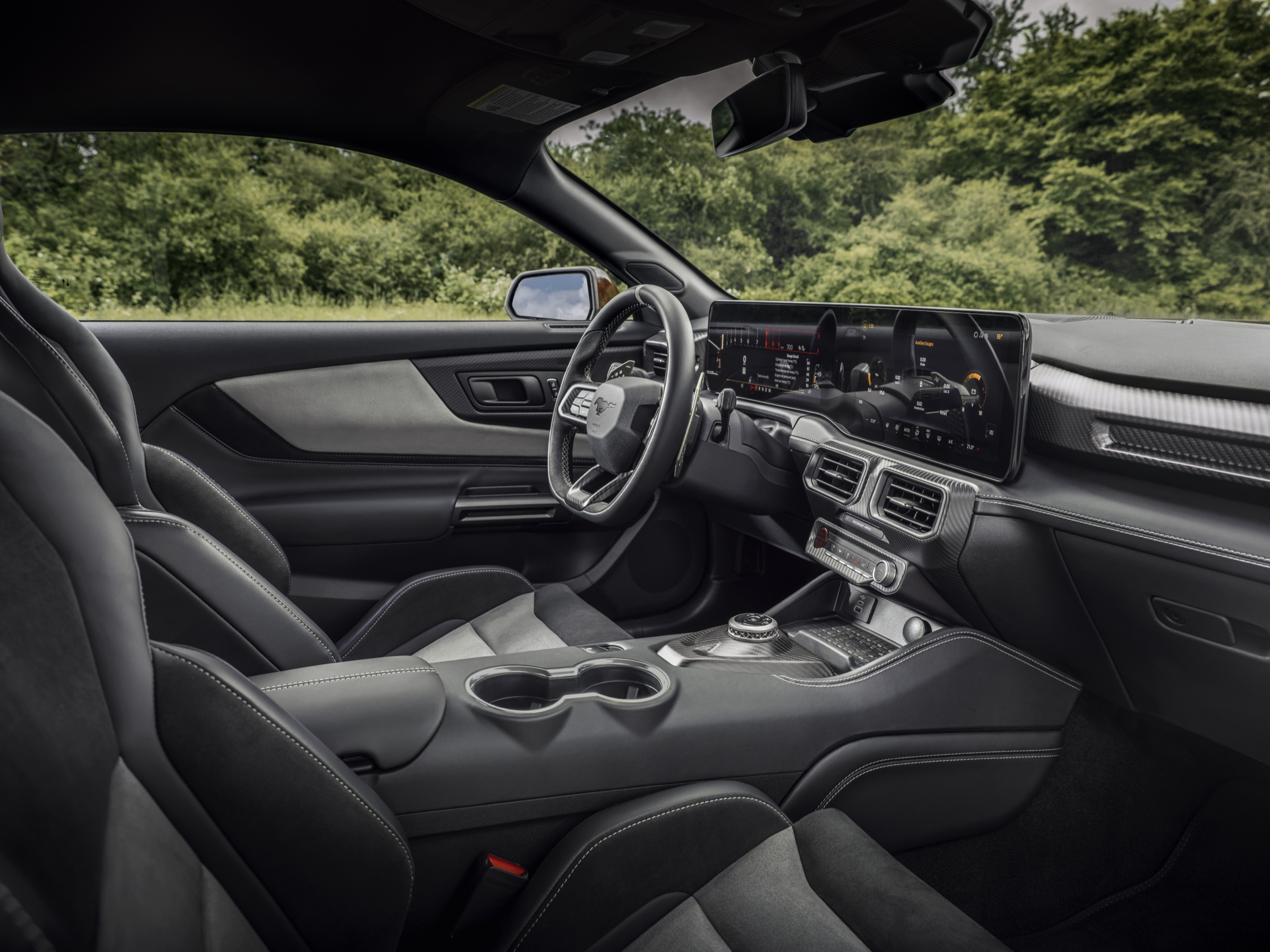 Ford Mustang GTD Sp112600010