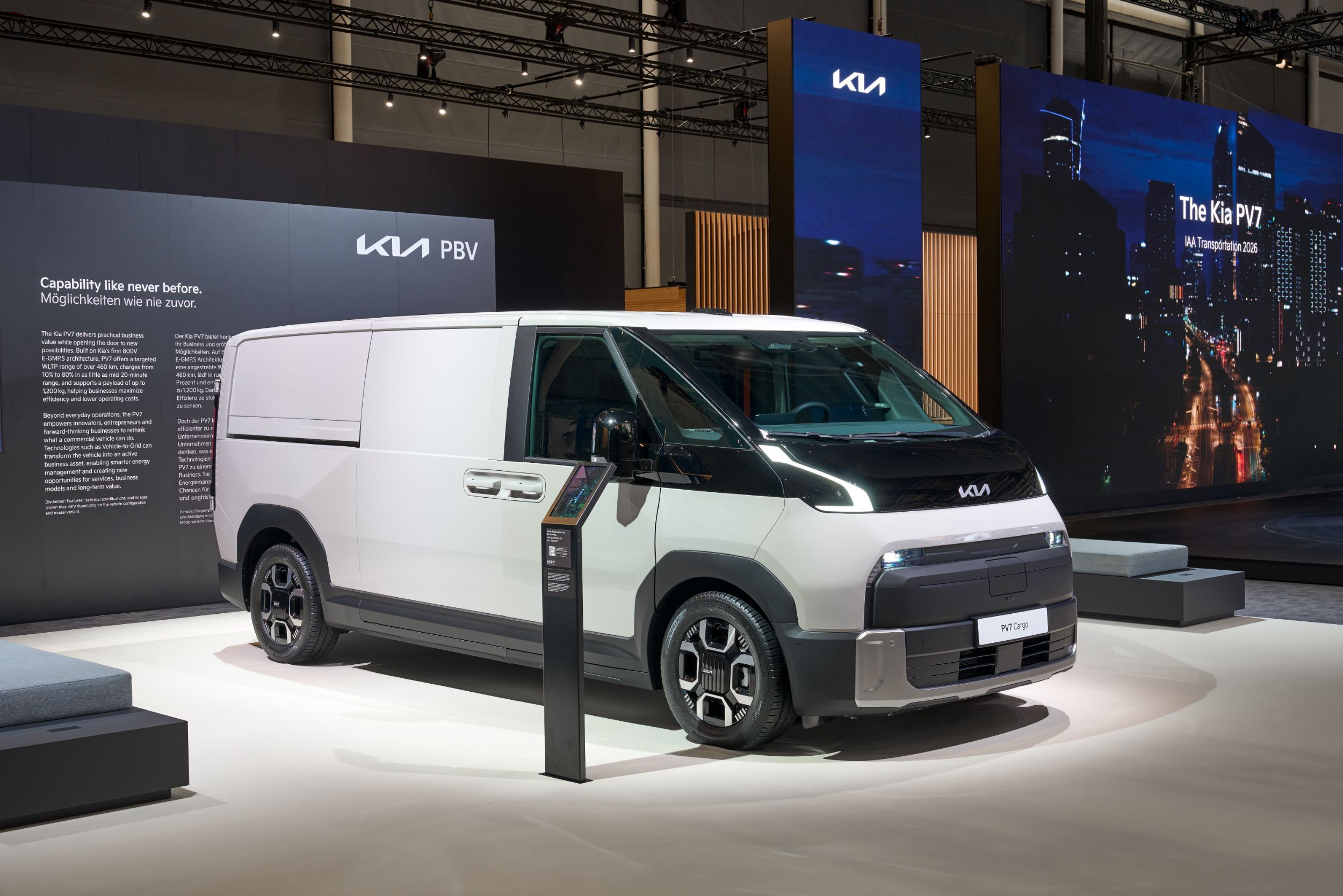 Kia PV7 Cargo - Live (1)