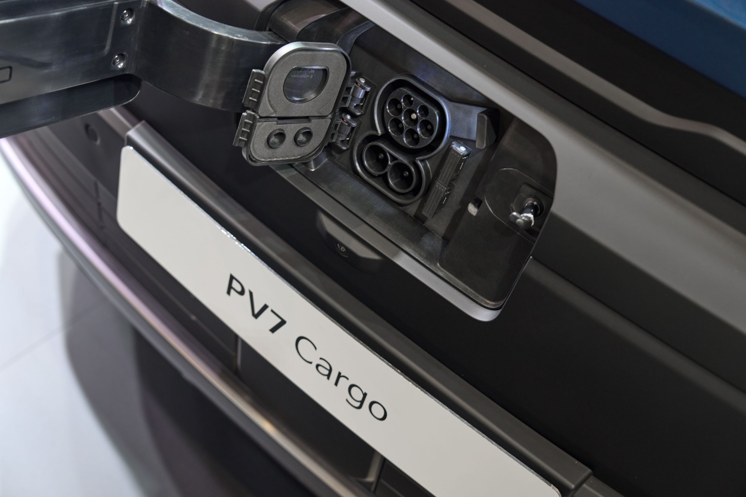 Kia PV7 Cargo - Live (17)