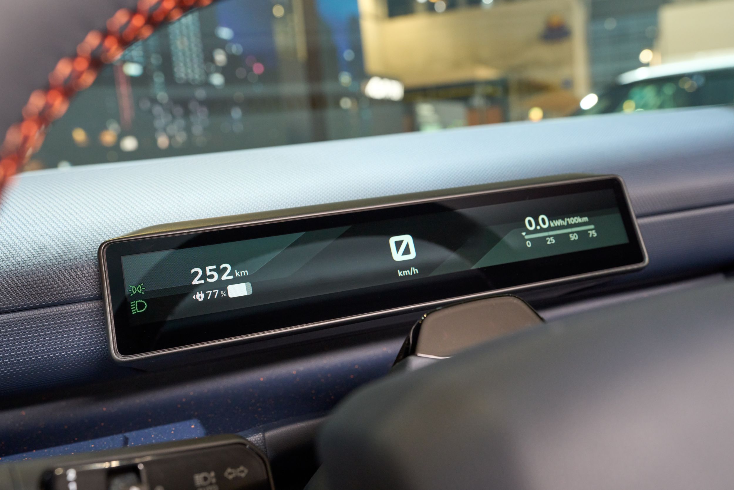 Kia PV7 Cargo - Live (39)