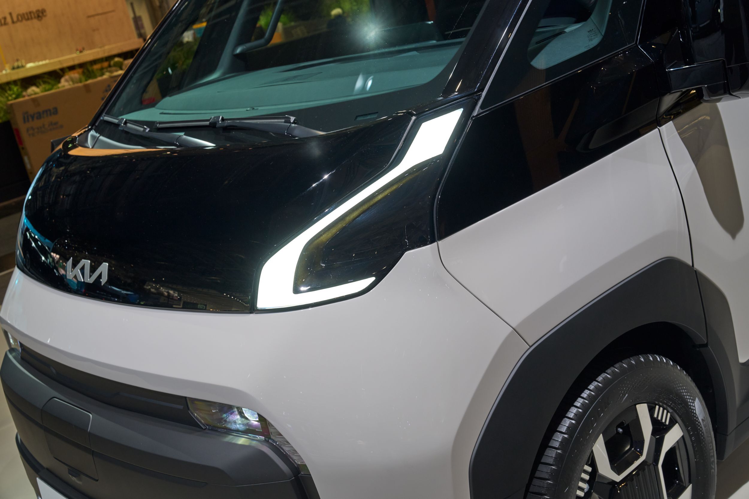 Kia PV7 Cargo - Live (7)